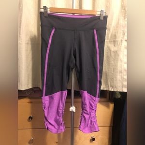 Work out capri leggings